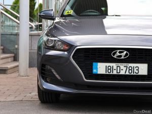 Hyundai i30 1.0 T-GDI Fastback - Image 3