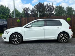 Volkswagen Golf HIGHLINE - LOW MILEAGE - Image 4