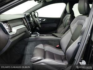 Volvo XC60 “FACELIFT” T6 XC60 PLUS BLACK EDITION: - Image 3