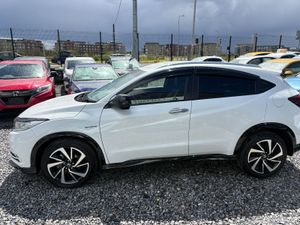 VEZEL 1.5 HYBRID AUTO RS - Image 3