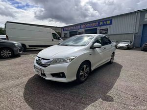 Honda Grace 1.5 Hybrid Petrol Auto 2015 - Image 3