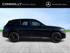 Mercedes-Benz GLC GLC300e AMG Line - Image 4