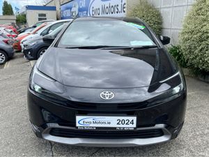 Toyota Prius Z HYBRID 2.0 PETROL //HIGH SPEC//FULL - Image 2