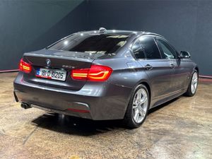 BMW 3-Series 330E HYBRID 2.0 AUTOMATIC M-SPORT - L - Image 4