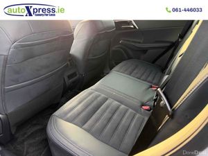 Mitsubishi Outlander PHEV 4WD G, Automatic, Revers - Image 2