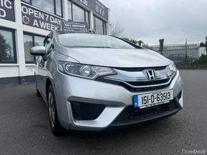 2015 Honda Fit 1.5 Hybrid Automatic,44K Miles - Image 3