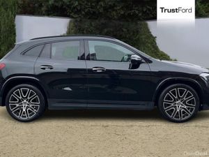 Mercedes-Benz GLA AMG Line - Image 3