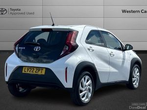 Toyota Aygo X 1.0 VVT-i Pure x-shift Euro 6 (s/s) - Image 2
