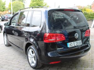 AUTOMATIC - VW TOURAN -1.4TSI - 7 SEATER - ISO FIX - Image 4