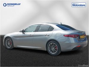 Alfa Romeo Giulia Diesel Saloon Tecnica - Image 3