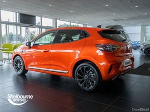 Renault Clio Hatchback Techno Esprit Alpine - Image 3