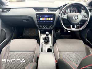Skoda Octavia RS 2.0TDI 184BHP *SUNROOF* - Image 2