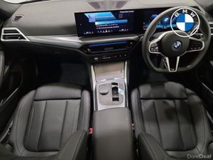 BMW i4 eDrive35 M Sport - Image 4