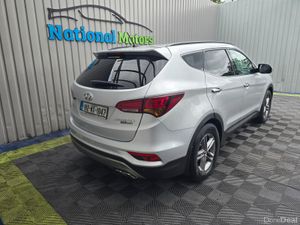 2016 Hyundai Santa Fe 2.2 4WD Executive - Image 3
