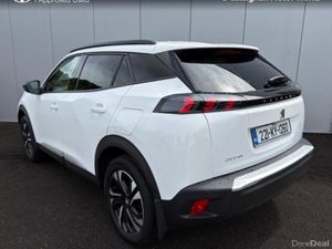 Peugeot 2008 ALLURE 1.2 100 4DR - Image 3