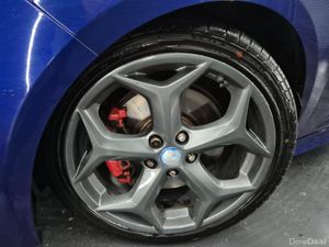 Ford Focus 2015 - Image 4