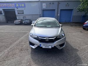 Honda Fit 1.5 Hybrid Petrol 2017 - Image 2