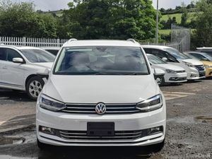 Volkswagen Touran 1.4 L Petrol TSI HIGH LINE - Aut - Image 3