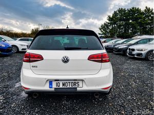 Volkswagen Golf GTI 2.0 AUTOMATIC LOW MILEAGE (089 - Image 3