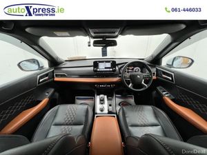 Mitsubishi Outlander 4WD PHEV Low mileage, Reversi - Image 2