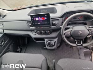 Renault Trafic TRAFIC LL30 BLUE DCI 130 START + RE - Image 2