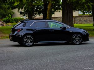 2018 Toyota Corolla 1.8 Petrol Hybrid Auto Luna Sp - Image 4