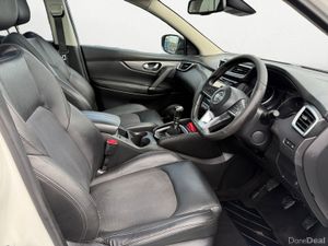 2017 Nissan Qashqai 1.5DCI TEKNA 110BHP - Image 3