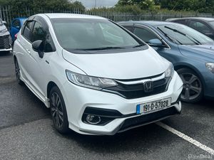 Honda Fit S Sensing - Image 3