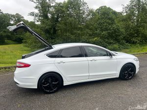 Ford Mondeo 2015, 150ps , auto - Image 3