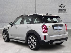 Mini Countryman Cooper S E Exclusive - Image 2