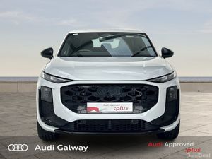 Audi Q3 E-HYBRID S-LINE SPORTBACK 270 HP A/T - Image 2