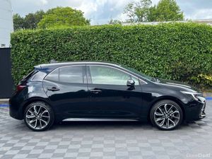 Toyota Corolla GZ SPORT 1.8 HYBRID AUTO // VERY LO - Image 2