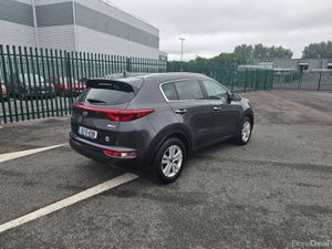 Kia Sportage 1.7 CRDI, EX MODEL, HALF LEATHER, NEW - Image 4
