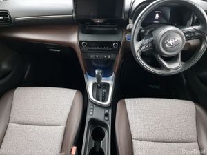 Toyota Yaris Cross HYBRID Z - Image 4