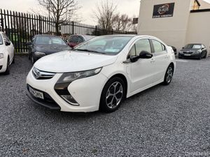 *LOW KM* 2012 Vauxhall Ampera Petrol Plug In Hybri - Image 3