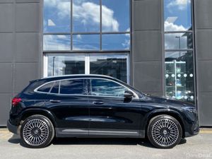 Mercedes-Benz EQA EQA 250+ AMG Line Premium Auto E - Image 3