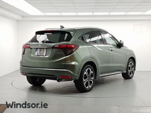 Honda Vezel HYBRID Z HONDA SENSING - Image 3