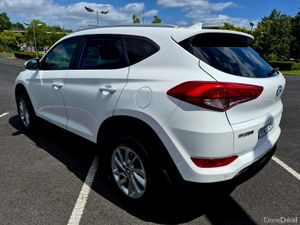 2017 HYUNDAI TUCSON 1.7D EXECUTIVE - Image 2
