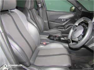 Peugeot 2008 E- Electric Estate GT - Image 4