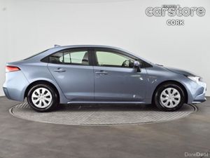 Toyota Corolla 1.8 Hybrid Auto - Image 2