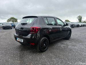 Dacia Sandero - Image 2