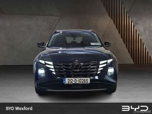 Hyundai Tucson 2WD Executive Plus w 2 Tone Roof - Image 3
