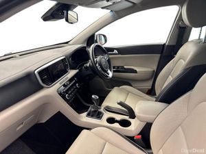 Kia Sportage 1.6CRDI MHEV K3 *SPECIAL EDITION* €10 - Image 3