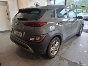 Hyundai KONA COMFORT ** Only 10000 km ** - Image 2