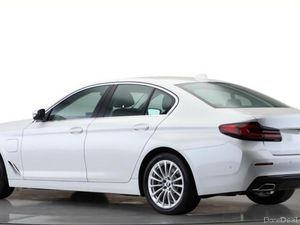 Bmw 530 Luxury Model Low KM - Image 3