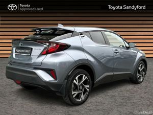 Toyota C-HR HYBRID SPORT // REAR CAMERA // BLUETOO - Image 2