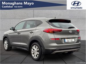 Hyundai Tucson EXECUTIVE 1.6 DIESEL - Image 3