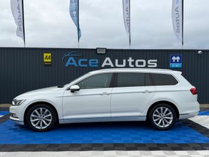 Volkswagen Passat HIGHLINE - 2.0L DIESEL - AUTO - - Image 4
