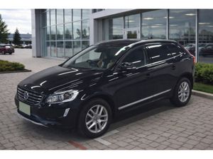 Volvo XC60 2.0 SE LUX NAV (PAN ROOF) 190BHP AUTOMA - Image 4
