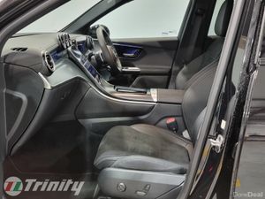 Mercedes-Benz GLC ** 300e ** URBAN EDITION ** 4 MA - Image 4